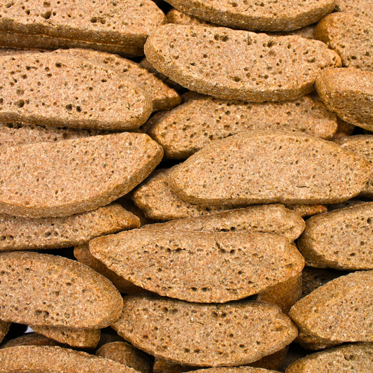 Howlin' Goodies Strawberry Banana Biscotti 10lbs